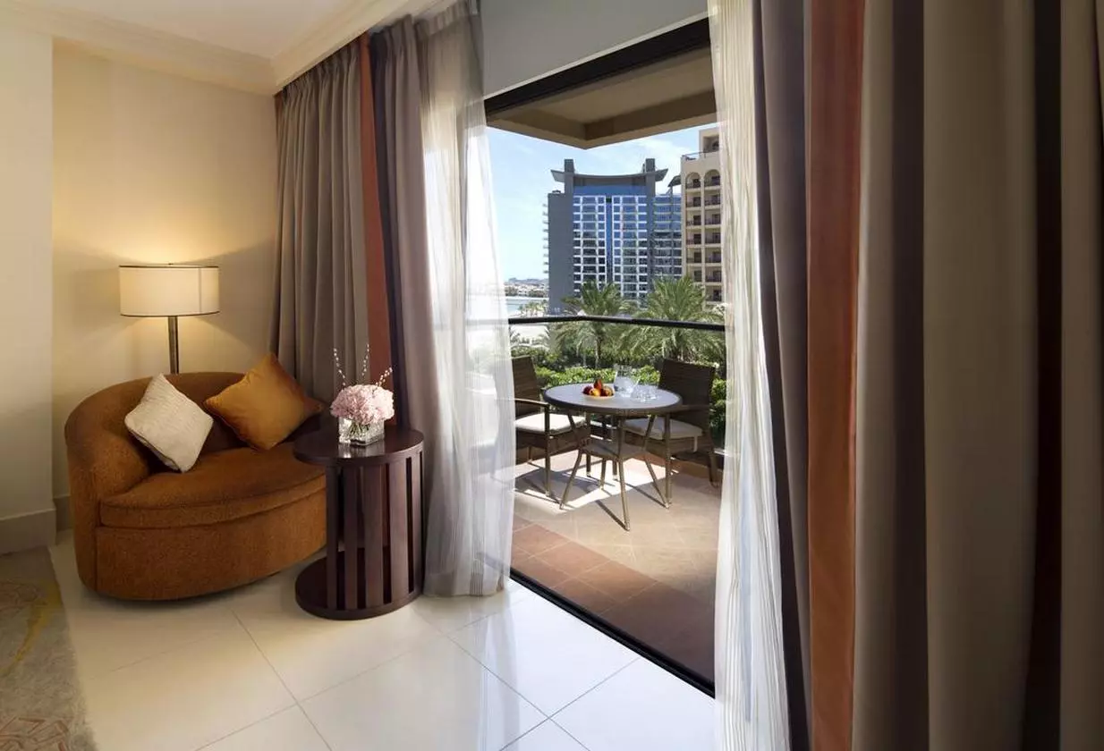 FAIRMONTTHEPALM_SHABAVIZ (15).jpg